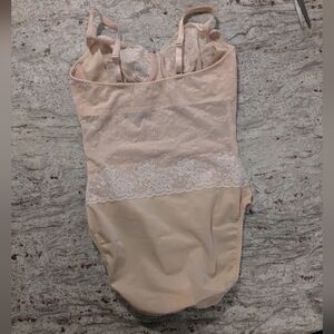 Vintage Bodysuit Lingerie GRENIER Lace Women's 34 D Nude Underwire Adjustable